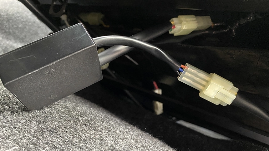 レカロシートヒーターユニット取付